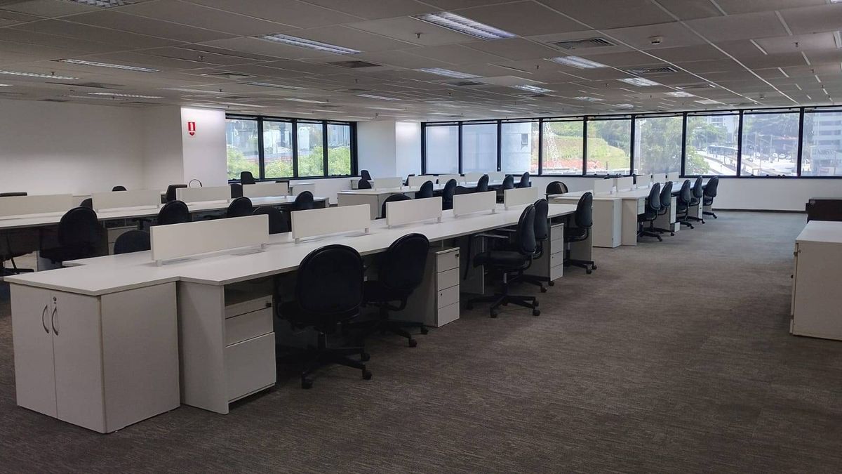 Locação de andar corporativo | Escritório Completo para 80 Posições + 21 Vagas - 775 m² - Salas Comerciais em Pinheiros, São Paulo - para locação - PERENNIAL ASSESSORIA E SERVIÇOS LTDA EPP
