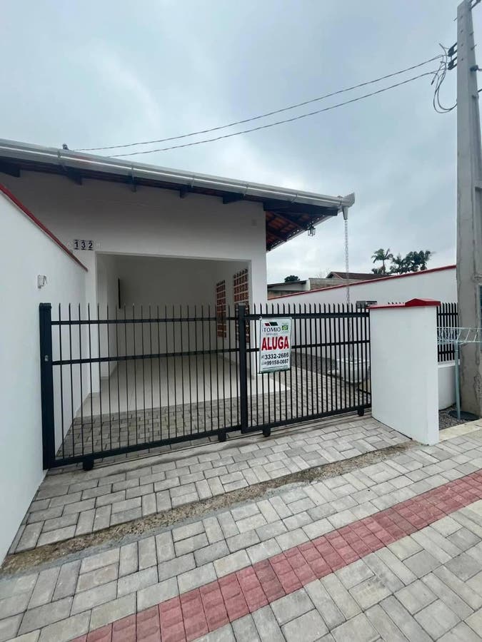 Casa com 2 quartos para Locação, Margem Esquerda - Gaspar - Casa em Margem Esquerda, Gaspar - para locação - Tomio Imoveis Ltda
