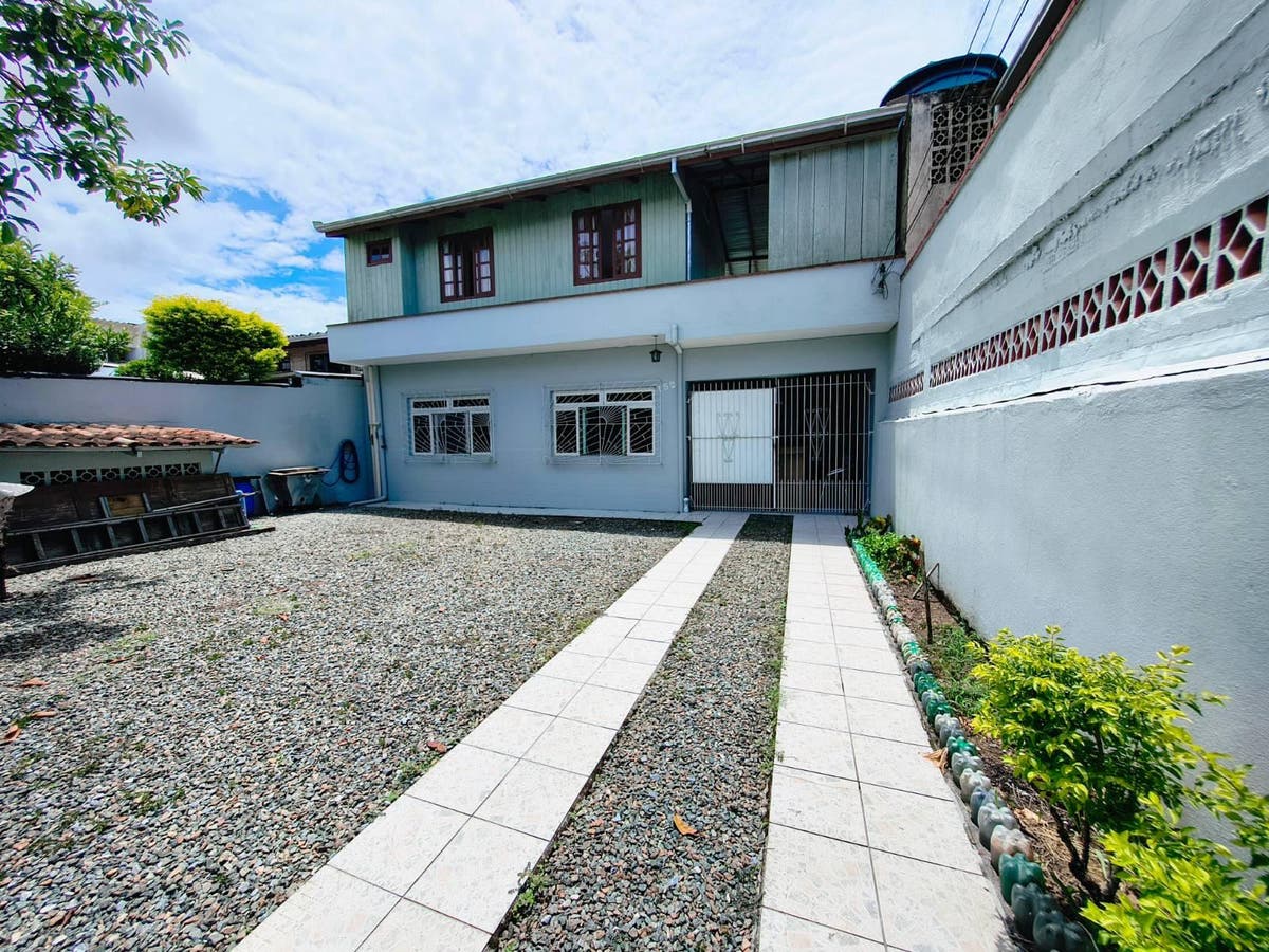 CASA 3 DORMIT EM CORDEIROS (PARTE ALTA) - Casa em Cordeiros, Itajaí - à venda - RV Imóveis