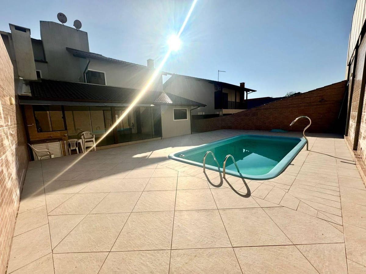 Casa com 3 quartos, Flor de Nápolis - São José - Casa em Flor de Nápolis, São José - à venda - Conceito Imóveis