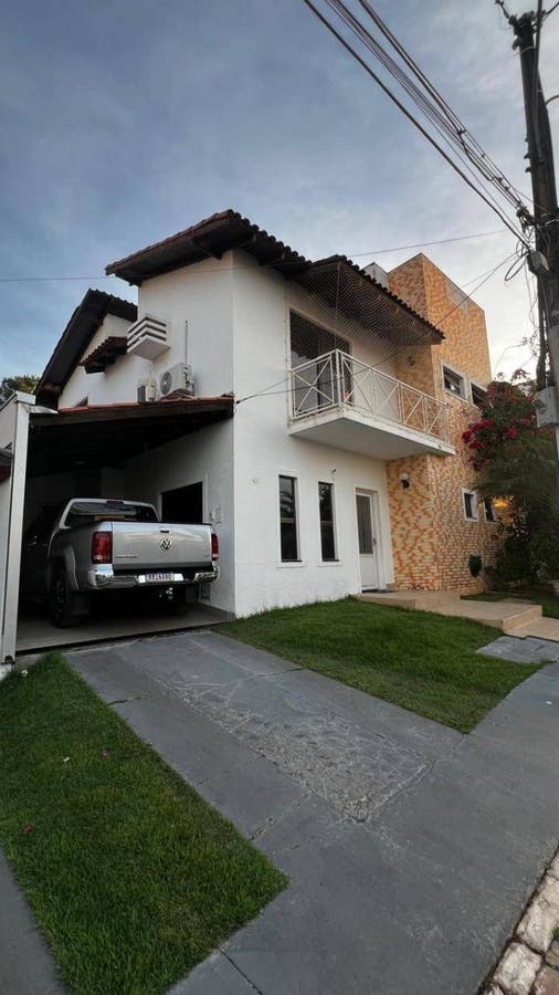 Sobrado com 3 quartos, 1 suíte