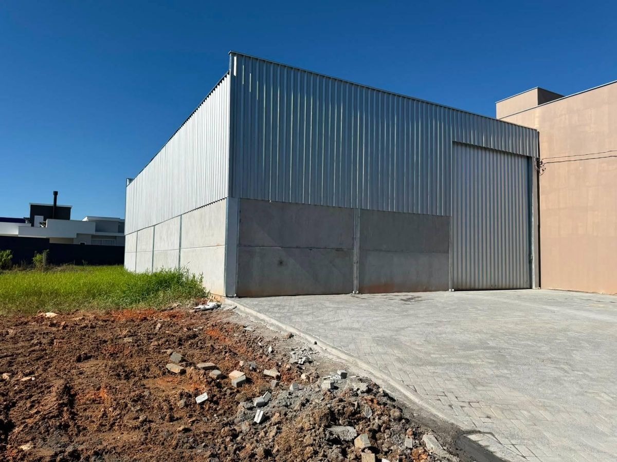 GALPÃO COMERCIAL, ILHA DA FIGUEIRA GUARAMIRIM - Galpão em Ilha da Figueira, Guaramirim - à venda - IMOB Imóveis