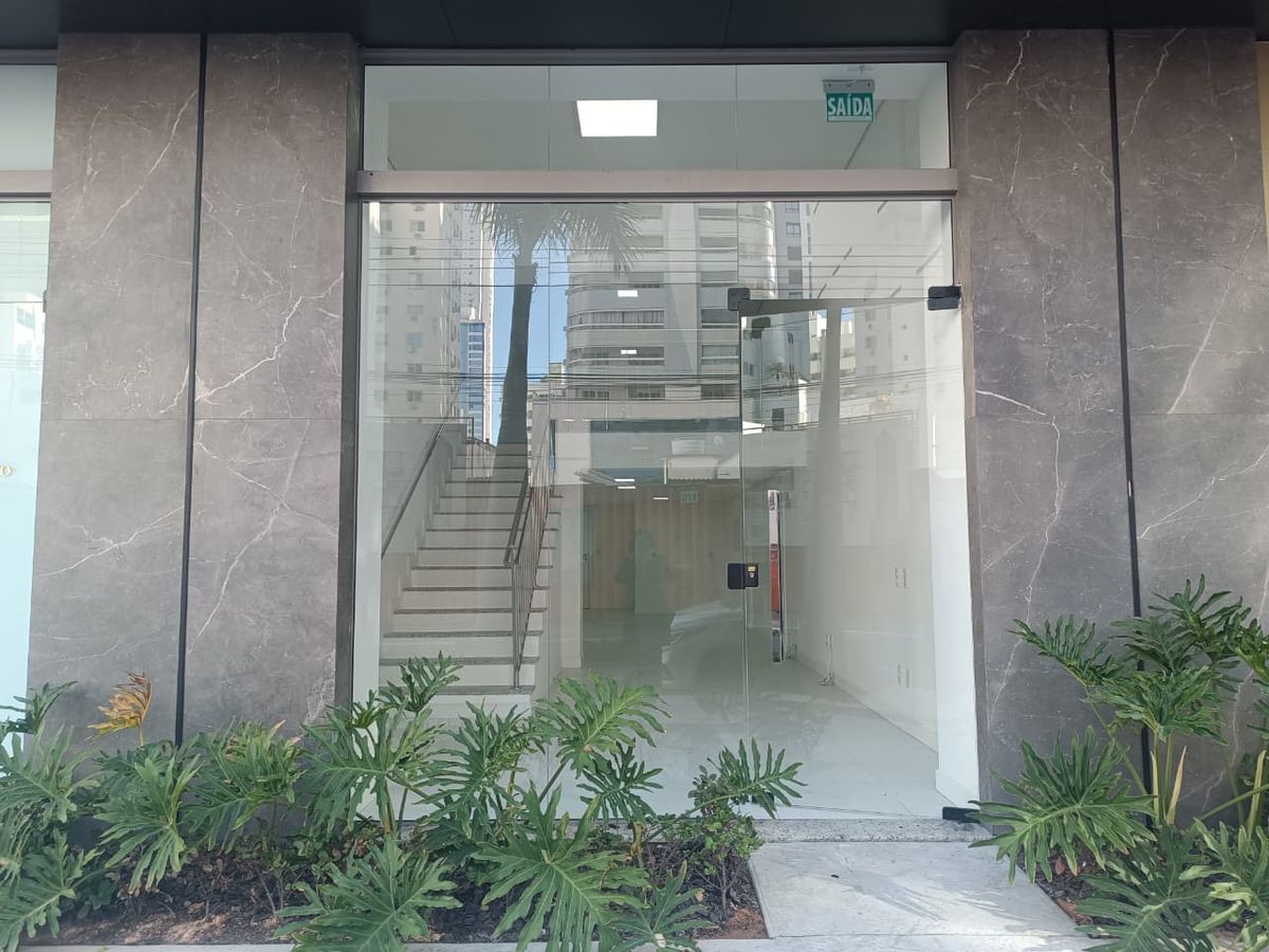 Sala Comercial para locação no bairro pioneiros em, Balneário Camboriú - Salas Comerciais em Pioneiros, Balneário Camboriú - para locação - Desc Imóveis