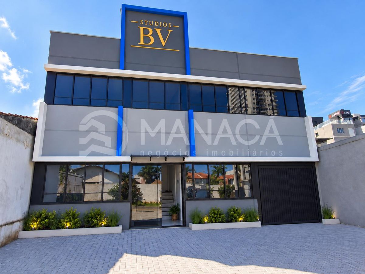 Salas Comerciais para Locação – a 80 metros da praia | Tabuleiro – Barra Velha/SC - Comercial em Tabuleiro, Barra Velha - para locação - Manacá Negócios Imobiliários