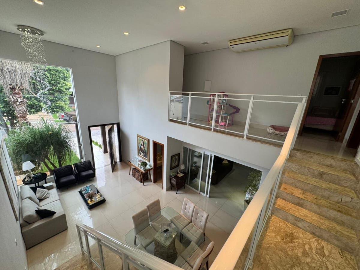 Vende-Se Sobrado Belvedere I - Portaria Fechada - Casa de Condomínio em Jardim Imperial, Cuiabá - à venda - Prime House Inteligência Imobiliária