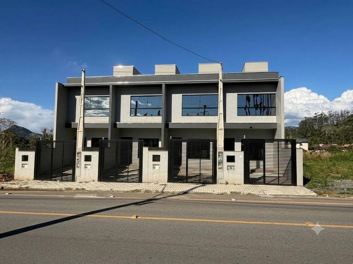 Casa Geminada com 2 quartos, Três Rios do Sul - Jaraguá do Sul - Casa Geminada em Três Rios do Sul, Jaraguá do Sul - à venda - Imobiliária Piermann