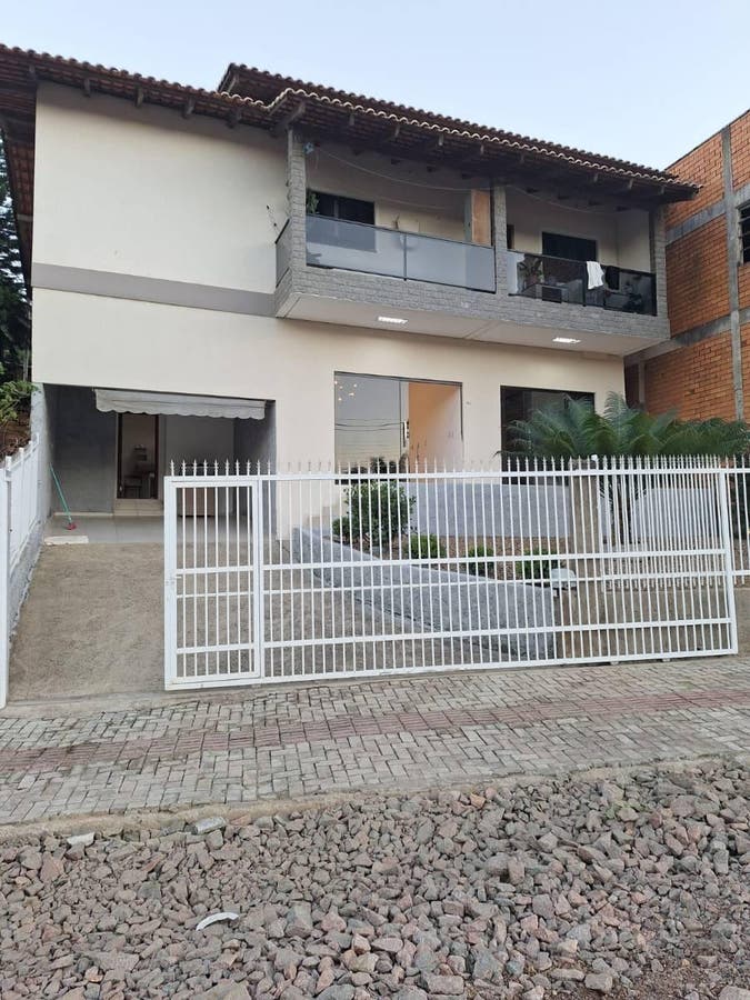 Casa Para Locação - Rua Lauro Muller - Bairo Budag - Rio do Sul - Apartamento em Budag, Rio do Sul - para locação - Imobiliária Cimardi LTDA