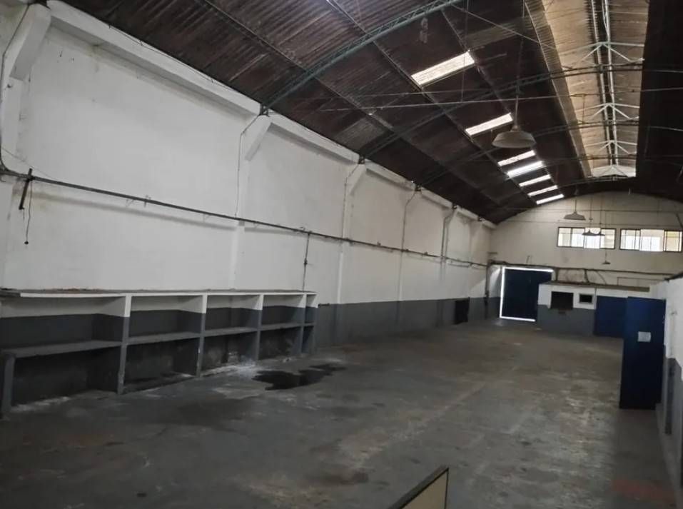 Galpão com 1.100 m² - Galpão em São Cristóvão, Rio de Janeiro - para locação - PERENNIAL ASSESSORIA E SERVIÇOS LTDA EPP