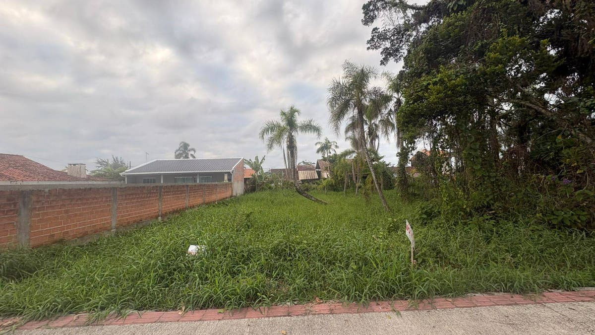 RESIDENCIAL LOTE TERRENO - Lote/Terreno em Barra do Sai, Itapoá - à venda - EVEREST INVESTIMENTOS IMOBILIARIOS
