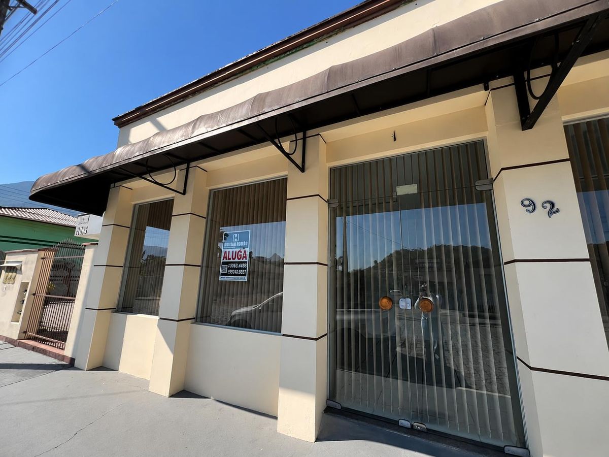 Sala comercial no centro de Corupá - Comercial em Centro, Corupá - para locação - CONSTRUTORA O.R. LTDA