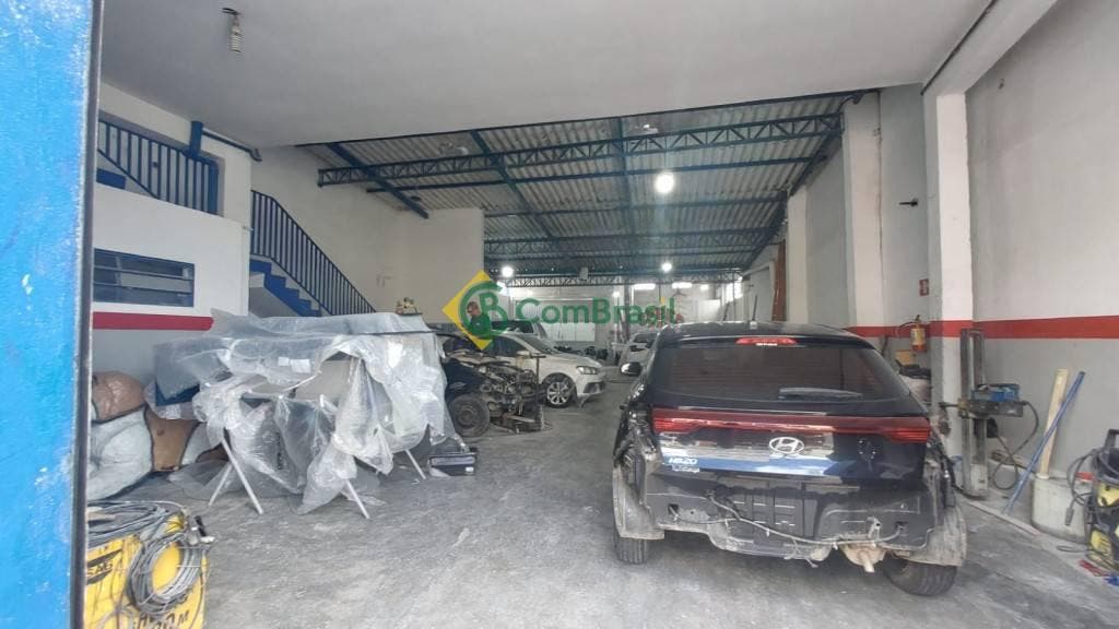 Vende Galpão Comercial no centro de Brás Cubas Mogi das Cruzes SP - Comercial em Vila Brás Cubas, Mogi das Cruzes - à venda - ComBrasil Negócios Imobiliários Ltda