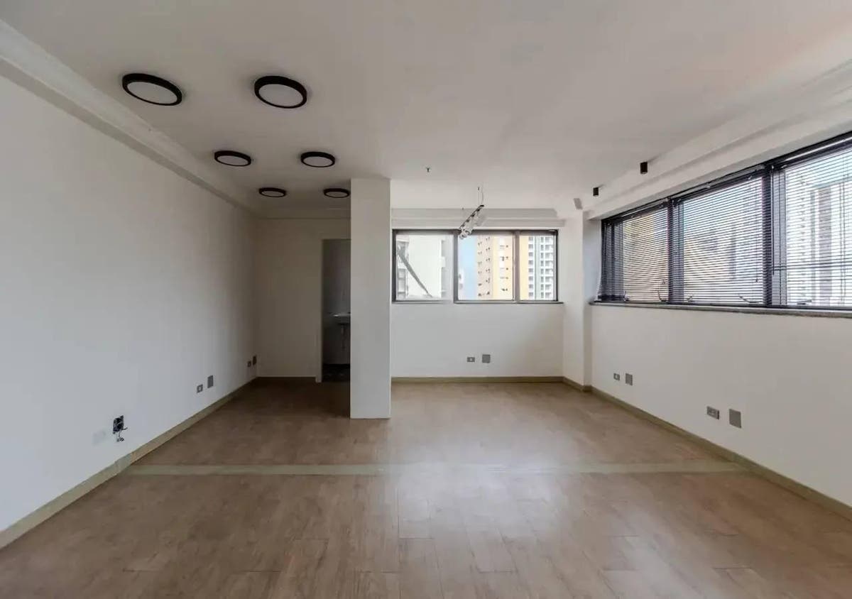 Comercial › Comercial 42m² para Locação por R$2.000,00, em Pinheiros, São Paulo - Conjunto Comercial em Pinheiros, São Paulo - para locação - INGRÁCIA IMÓVEIS