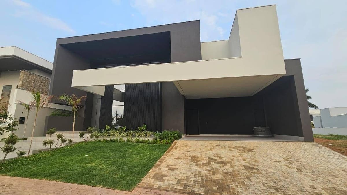Casa com 3 quartos, 3 suítes - Residencial Cidade Jardim, Sorriso