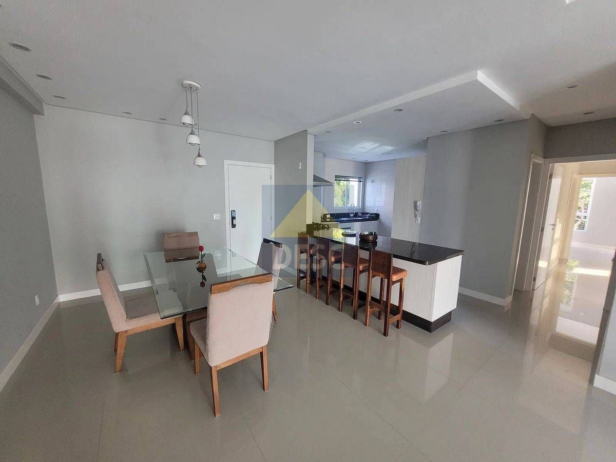 Apartamento mobiliado à venda no Ed. Carmel Vista Alta em Balneário Camboriú - Cobertura em Pioneiros, Balneário Camboriú - à venda - Desc Imóveis