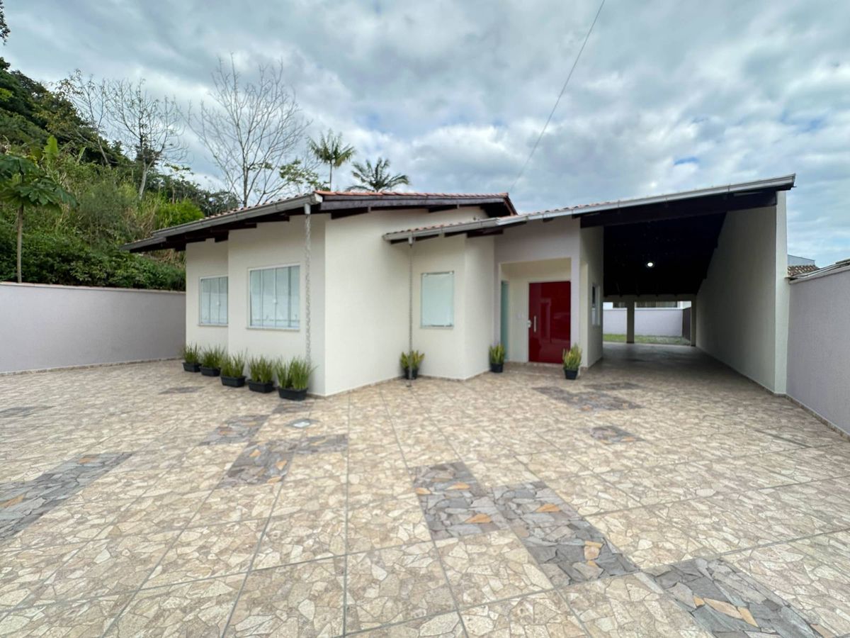CASA COM SUÍTE + 2 QUARTOS - AMIZADE - Casa em Amizade, Jaraguá do Sul - à venda - IMOB Imóveis