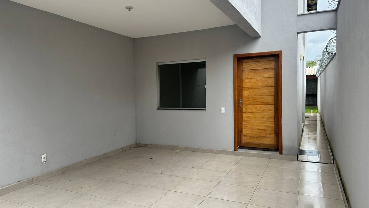 Linda Casa Duplex à 3 Quartos 1 Suíte no Tiradentes Betim - Duplex em Tiradentes, Betim - à venda - Via M Empreendimentos Imobiliários Ltda