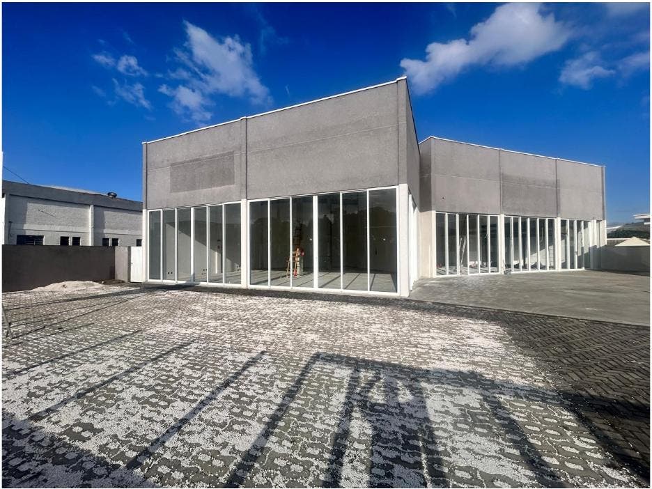 Loja Comercial para Locação, 75 m², R$ 4.500,00 + Taxas – Tarumã, Linha Verde (BR-116), Curitiba/PR - Loja em Tarumã, Curitiba - para locação - EMG&J Assessoria Imobiliária Ltda