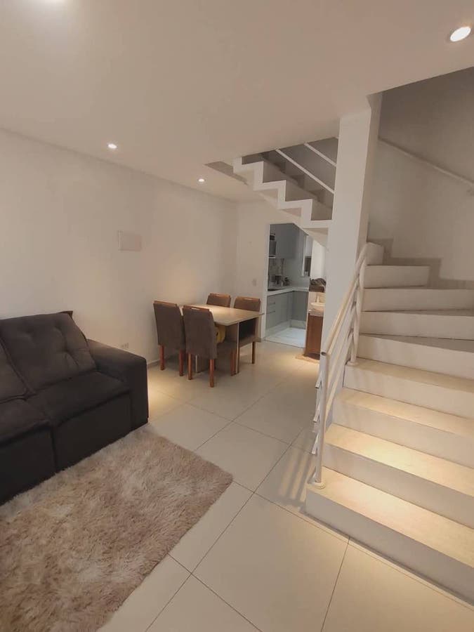 Sobrado no Condomínio Vivendas Urupês - Casa de Condomínio em Vila Urupês, Suzano - à venda - Primus Negócios Imobiliários LTDA