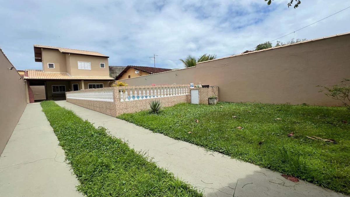 Casa com 4 quartos à Venda, Gaivota - Itanhaém - Casa em Gaivota, Itanhaém - à venda - Oliveira Filx Imóveis