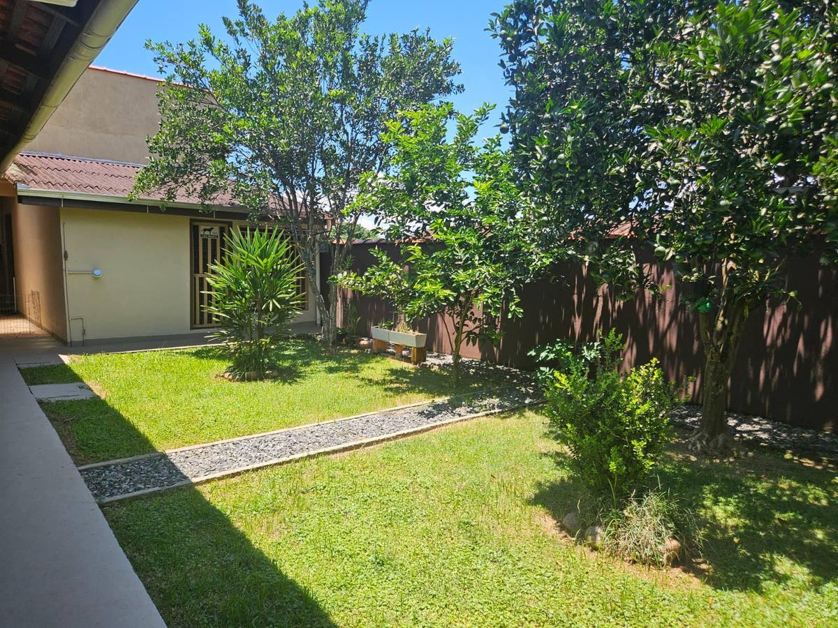 Casa averbada com 4 quartos no Jarivatuba - Joinville - Casa em Jarivatuba, Joinville - à venda - CN IMÓVEIS LTDA