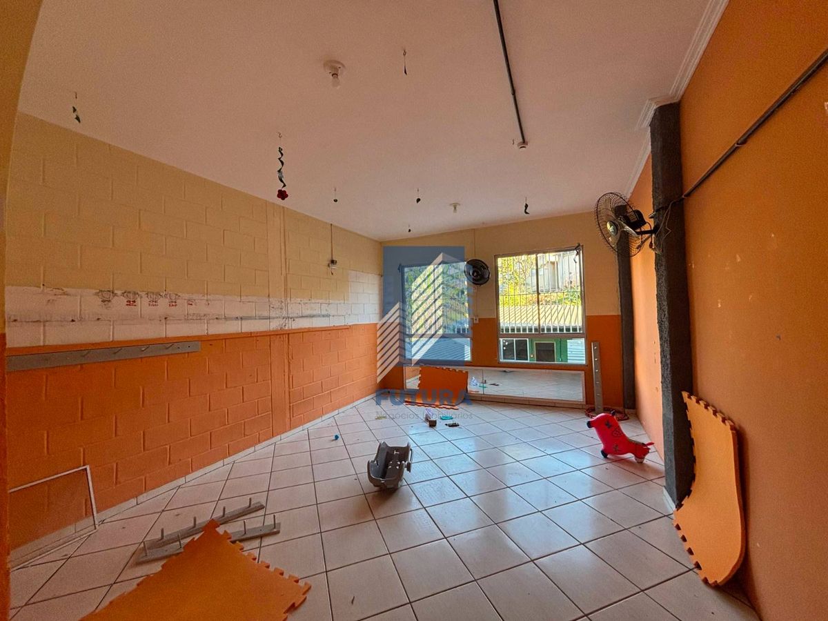 Casa comercial para locação no Centro de Viçosa/MG - Comercial em Centro, Viçosa - para locação - FUTURA EMPREENDIMENTOS E NEGÓCIOS IMOBILIÁRIOS EIRELI. -ME