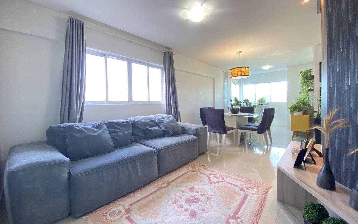 Apartamento à Venda no Edifício Efraim em Balneário Camboriú - Apartamento em Centro, Balneário Camboriú - à venda - Desc Imóveis