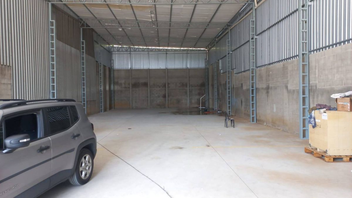 Galpão Industrial 400m², Jacaraípe, Serra/ES - Galpão em das Laranjeiras, Serra - para locação - MIRANDA NEGÓCIOS E IMÓVEIS LTDA