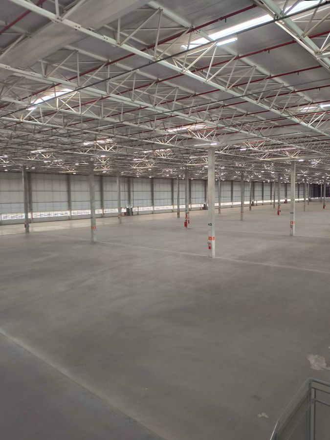 Galpão Industrial 1.075 m² Embu das Artes - 8 Vagas, Acesso Rodovia SP - Galpão em Água Espraiada, Embu das Artes - para locação - PERENNIAL ASSESSORIA E SERVIÇOS LTDA EPP