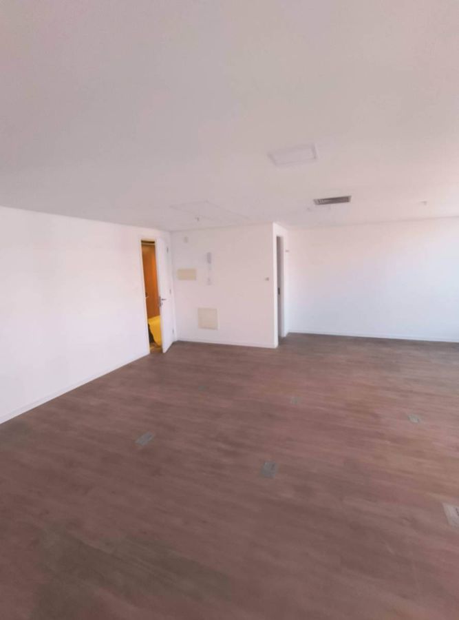 Sala para locação no Centro Metroplitano Barra - 132 m² - Salas Comerciais em Barra da Tijuca, Rio de Janeiro - para locação - PERENNIAL ASSESSORIA E SERVIÇOS LTDA EPP