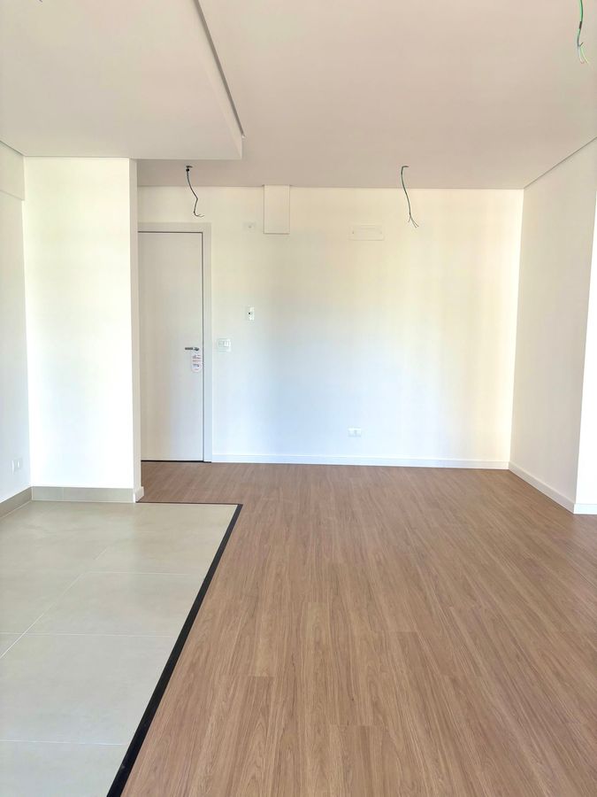 Apartamento a venda com 2 quartos no Tingui - Apartamento em Tingui, Curitiba - à venda - D18