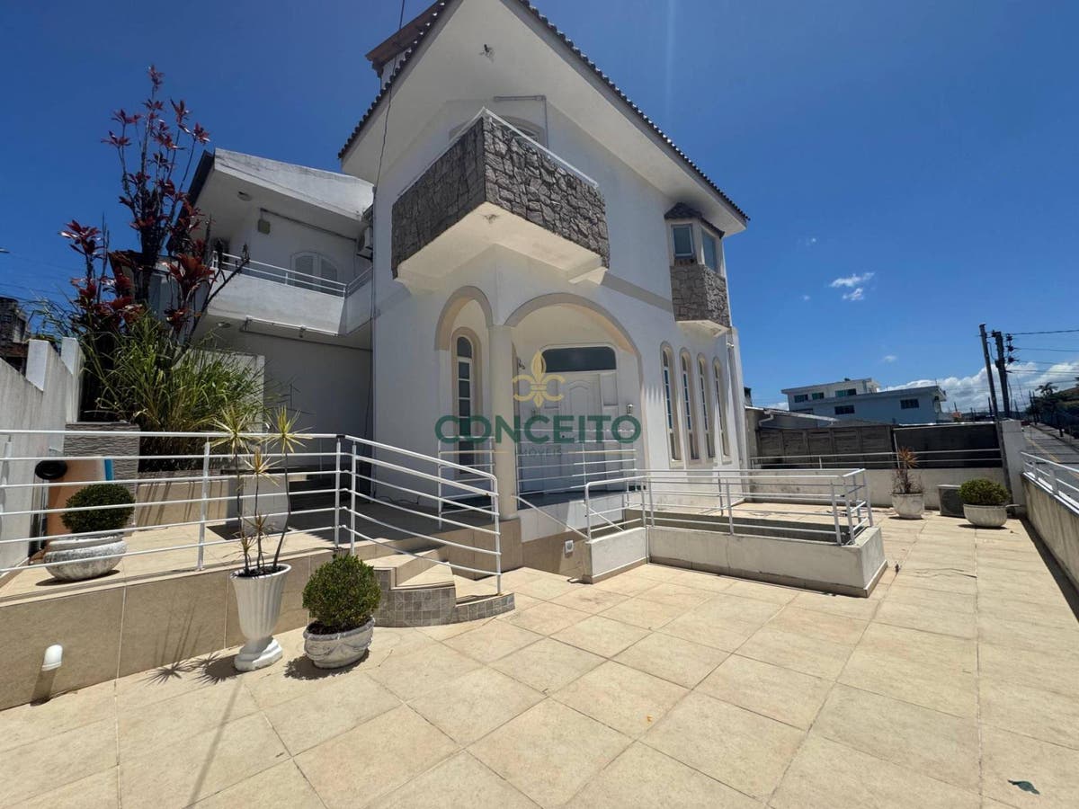 Casa com 4 quartos à Venda, Coloninha - Florianópolis - Casa em Coloninha, Florianópolis - à venda - Conceito Imóveis