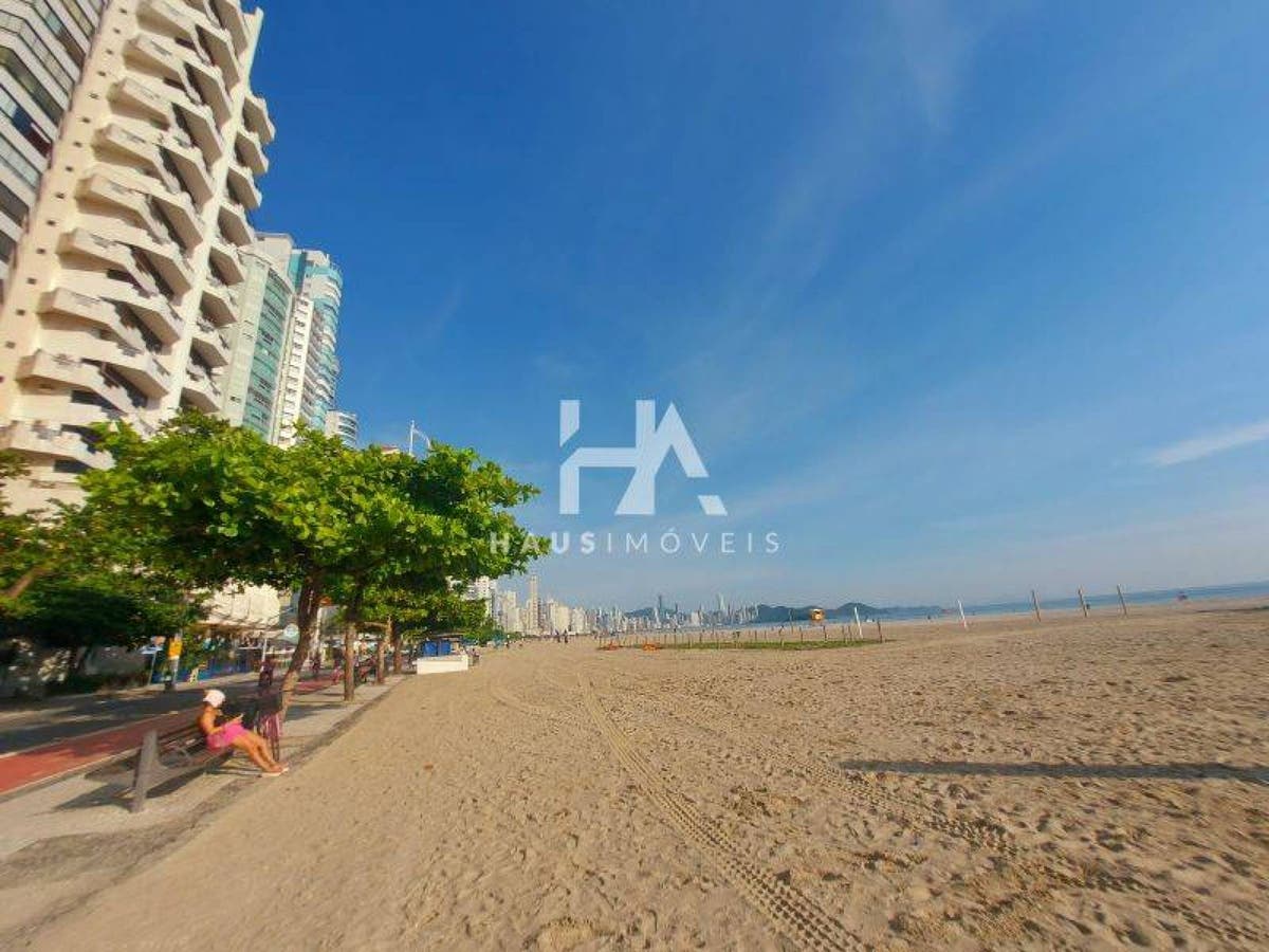 Apartamento na praia de BC Ref 4088 - Apartamento em Centro, Balneário Camboriú - à venda - HAUS IMÓVEIS LTDA