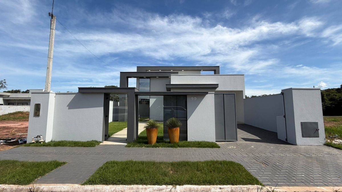 Casa Nova com Planejados à Venda no Jardim dos Ipês - Casa em Jardim dos Ipês, Sorriso - à venda - Carrapicho Imóveis