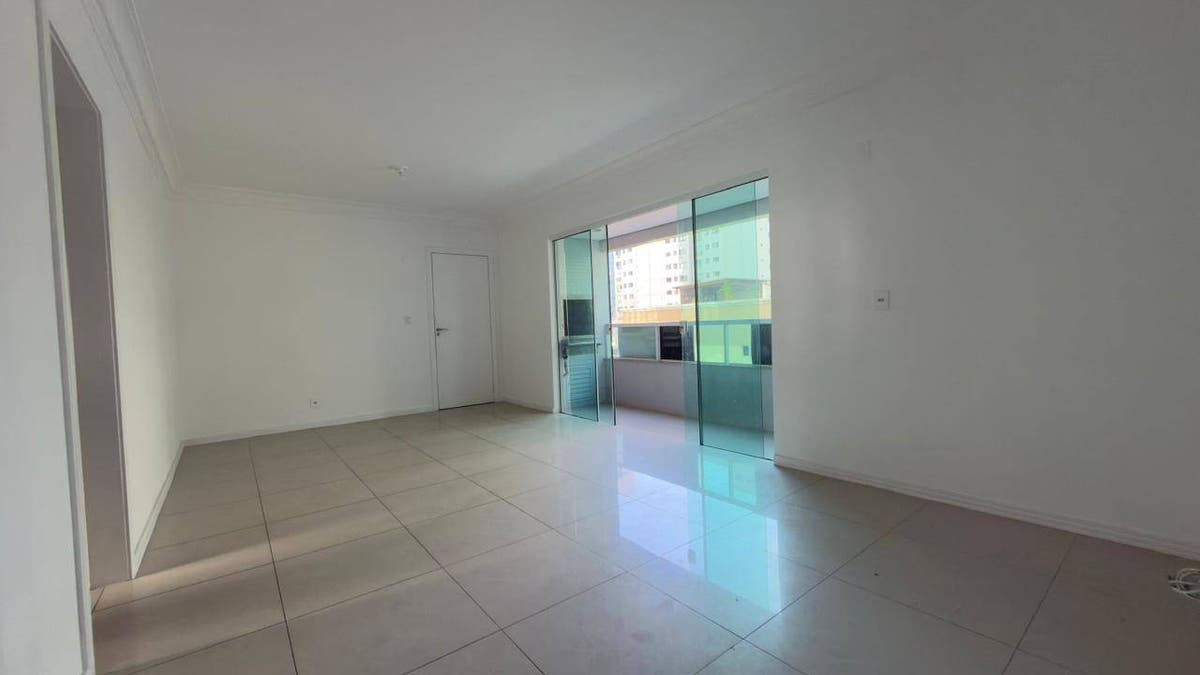 APARTAMENTO NO EDIFÍCIO DOM PASCOAL - CENTRO, BALNEÁRIO CAMBORIÚ - Apartamento em Centro, Balneário Camboriú - para locação - Brava Norte Imóveis