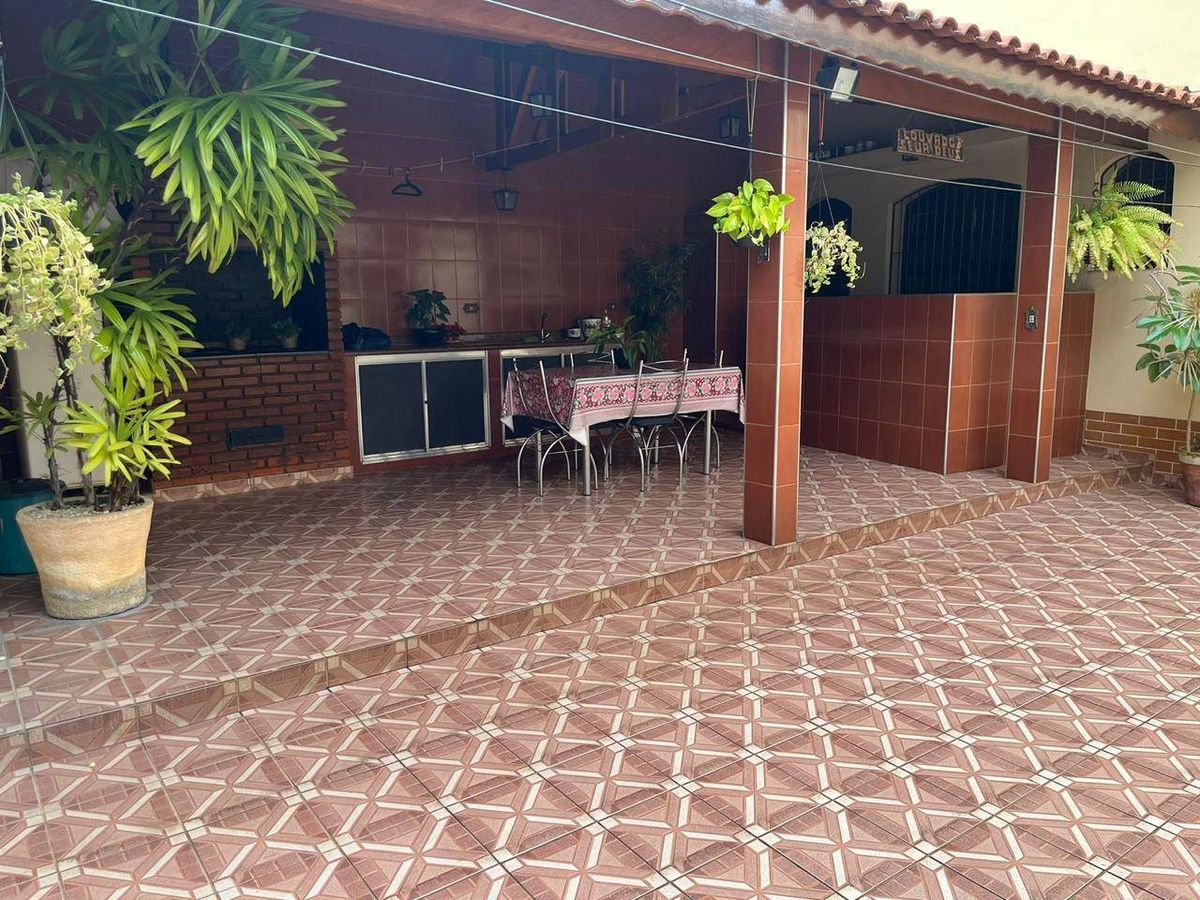 Casa, 3 quartos, 240 m² - Foto 4