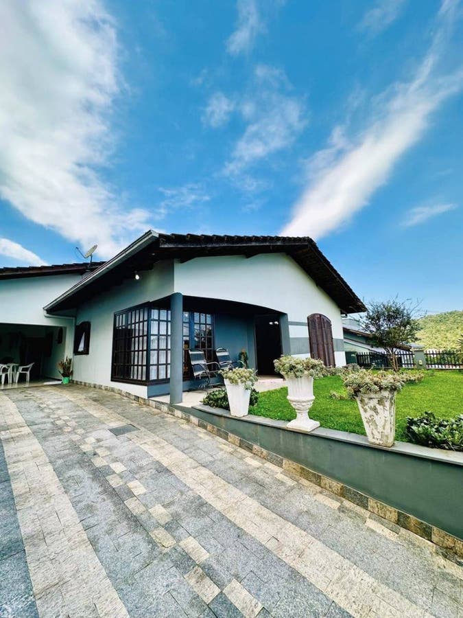 Casa | Três Rios do Sul | 4 quartos | 181m² - Casa em Três Rios do Sul, Jaraguá do Sul - à venda - MACROimoveis.com