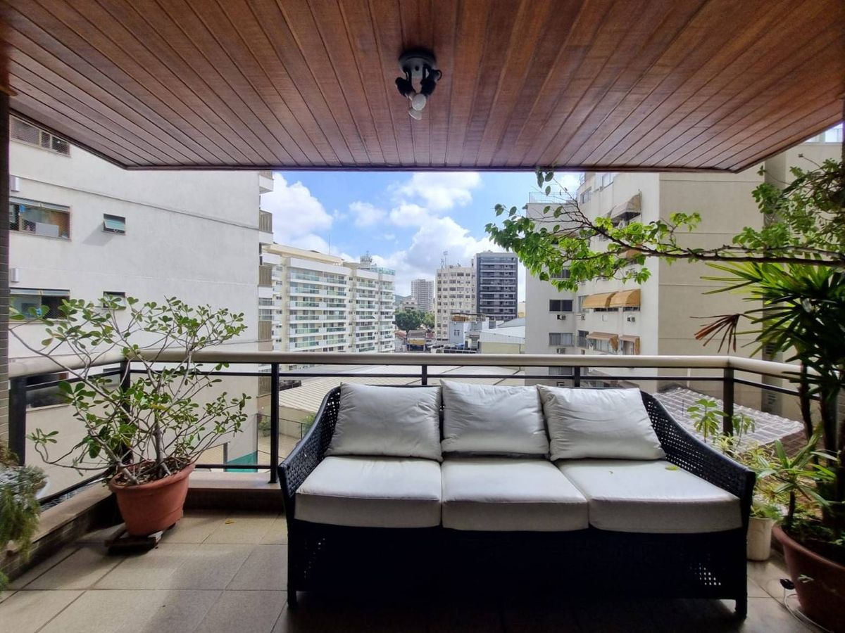 APARTAMENTO À VENDA NA TIJUCA - ESPETACULAR!! PLANTA DIFERENCIADA 152m², JUNTO AO SHOPPING TIJUCA E METRÔ, VARANDAS, 3 QUARTOS, SUÍTE E 2 VAGAS DE GARAGEM - Apartamento em Tijuca, Rio de Janeiro - à venda - MIGUEZ IMOBILIÁRIA
