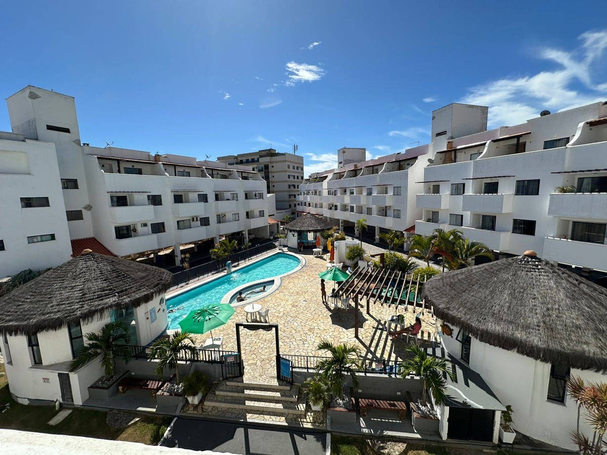 Cobertura duplex a 230m da orla da Praia Grande; 02 vagas na garagem - Apartamento em Praia Grande, Arraial do Cabo - à venda - Imobiliaria Praiana do Cabo LTDA ME