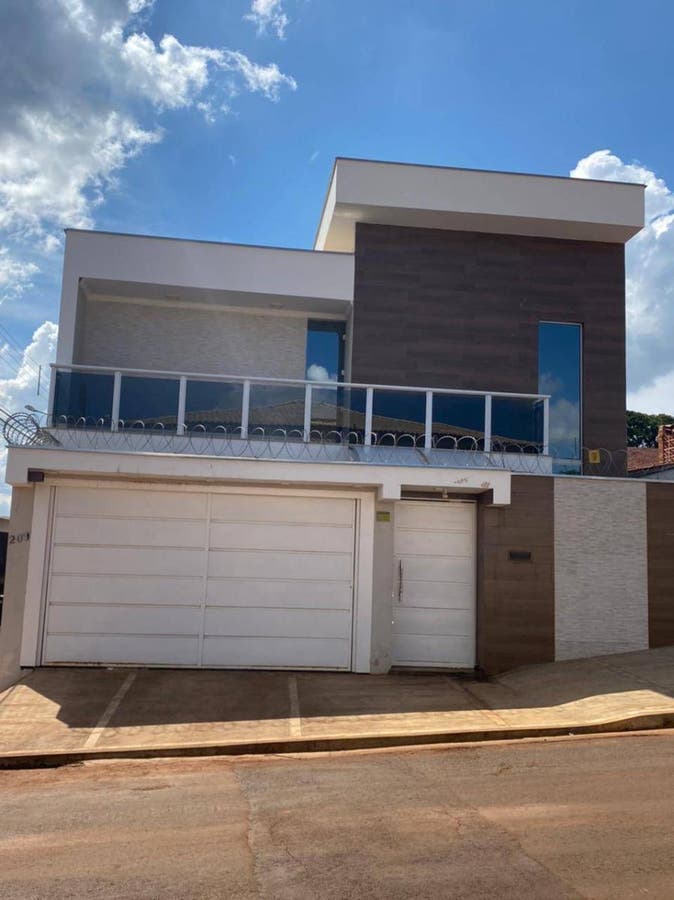 Casa em Guaxupé - Novo Horizonte - Sobrado em Novo Horizonte, Guaxupé - à venda - Grupo G3 Investhouse Ltda