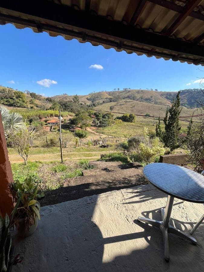 Sítio com 2 dormitórios à venda, 12000 m² por R$ 485.000 - Rural - Piranguinho/MG - Sítio em Piranguinho - à venda - Colibri Imóveis Ltda