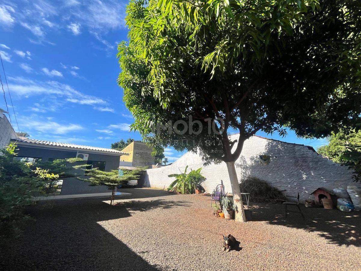 CASA A VENDA COM 2 QUARTOS JARDIM EUROPA FOZ DO IGUAÇU - PR - Casa em Jardim Europa, Foz do Iguaçu - à venda - Imob10 Imobiliária Ltda
