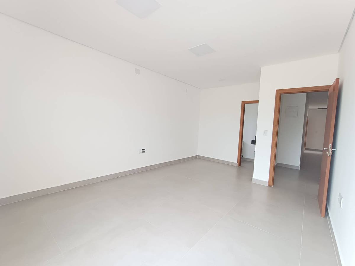 Salas para alugar por R$ 2.000,00 Pacote Mensal no Centro de Bertioga - SP - Salas Comerciais em Centro, Bertioga - para locação - Team ÊXITO Imob