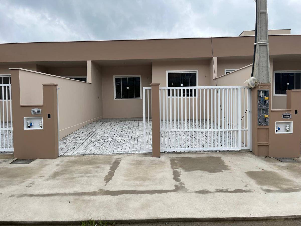 Casa Geminada com 2 quartos, Jaraguá 99 - Jaraguá do Sul - Casa Geminada em Jaraguá 99, Jaraguá do Sul - à venda - MAVIC IMÓVEIS