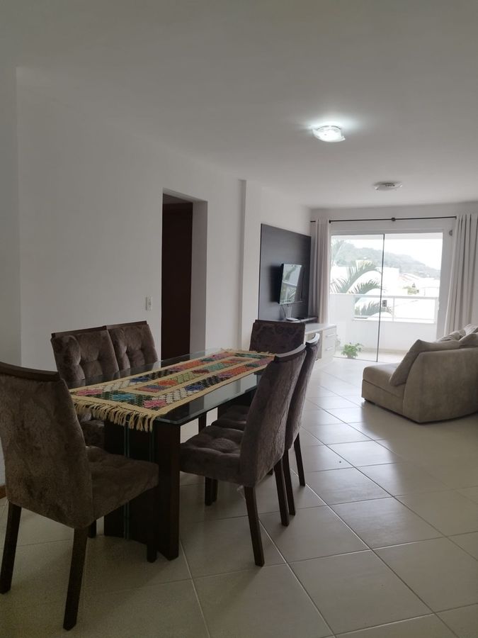 Apto. 3 Dormitórios - Mobiliado - Apartamento em Bombas, Bombinhas - à venda - Zeni Imóveis