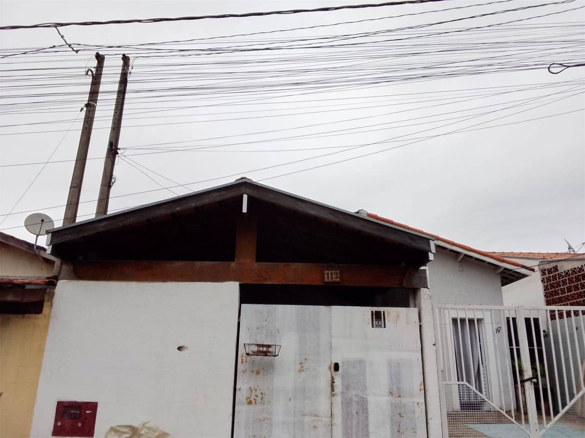Casa com 2 quartos para Locação, Residencial Comercial Cidade Vista Alegre - Pindamonhangaba - Casa em Residencial Comercial Cidade Vista Alegre, Pindamonhangaba - para locação - EDSON DERRICO IMOVEIS LTDA