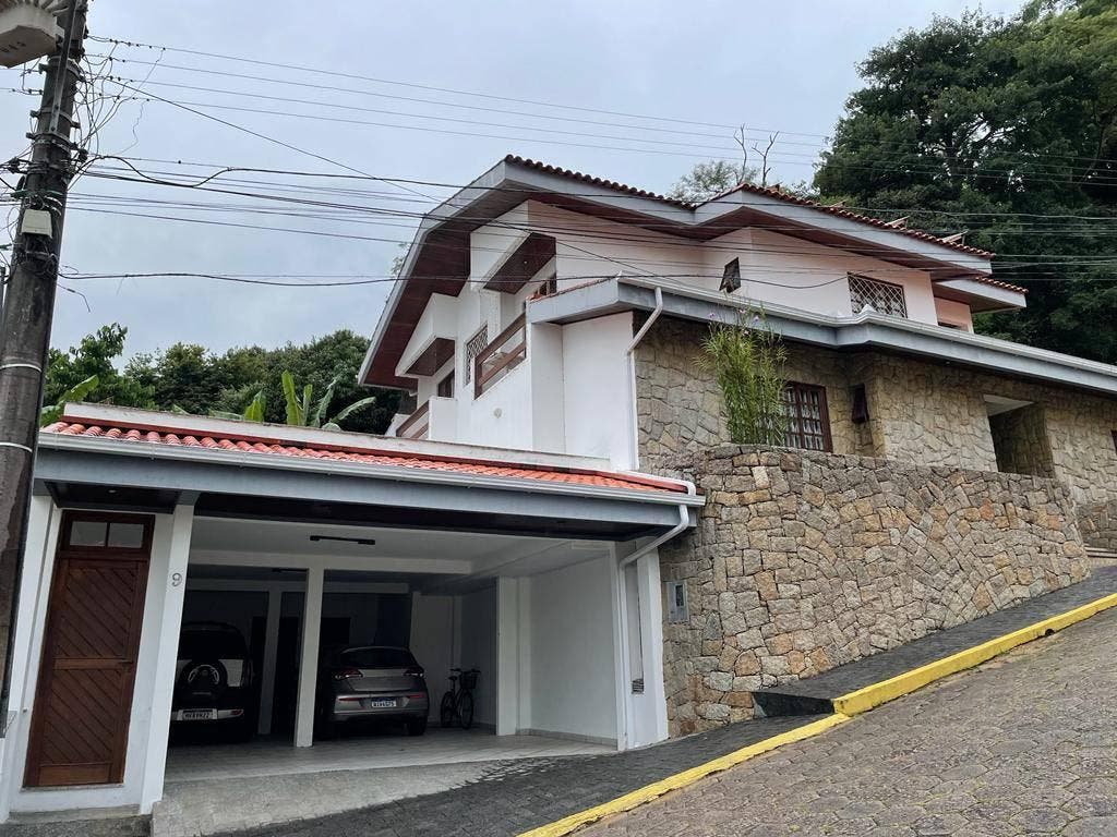 Casa com 5 quartos, Córrego Grande - Florianópolis - Casa em Córrego Grande, Florianópolis - para locação - Seiter Imobiliária