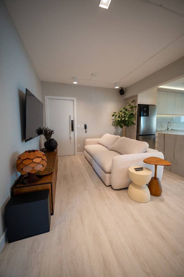 APARTAMENTO A VENDA PORTAL DOS PIONEIROS - Apartamento em Pioneiros, Balneário Camboriú - à venda - GJ Imóveis LTDA
