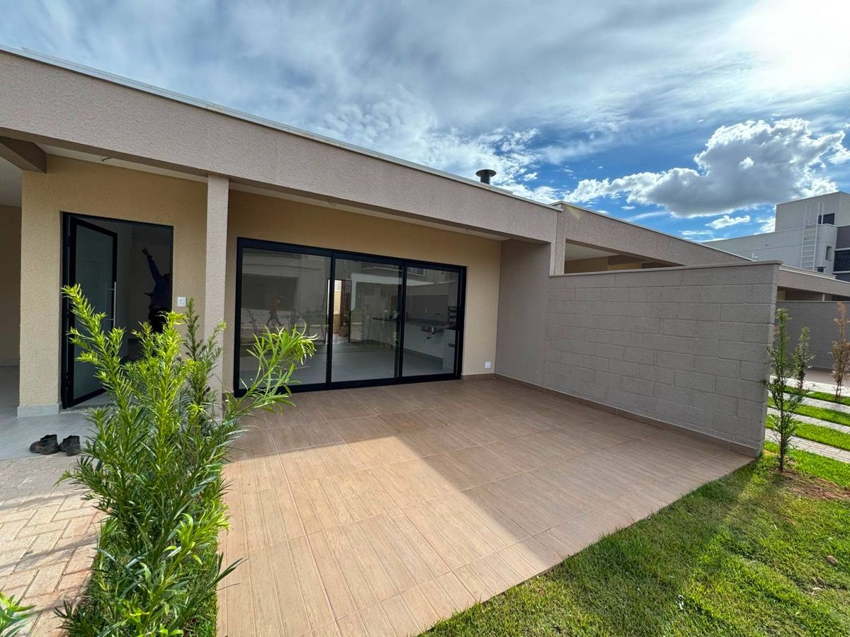 Casa Térrea Jardins LYon - Casa de Condomínio em Jardins Lyon, Aparecida de Goiânia - à venda - MELHOR IMÓVEL SOLUÇÕES IMOBILIÁRIAS LTDA