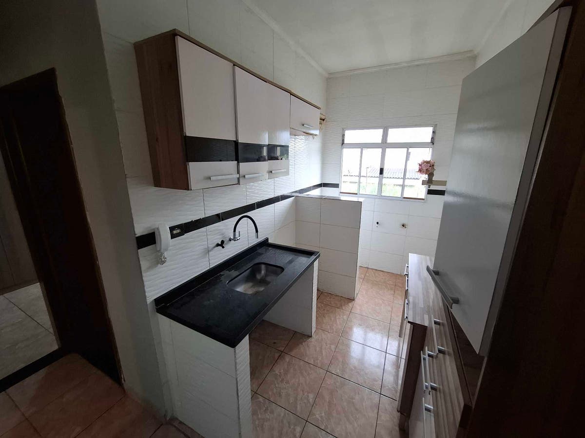 Sobreposta Alta à Venda na Curva do S em Praia Grande | 2 Dormitórios e Financiamento - Casa de Condomínio em Ribeirópolis, Praia Grande - à venda - CONTEMPLAR IMÓVEIS LTDA