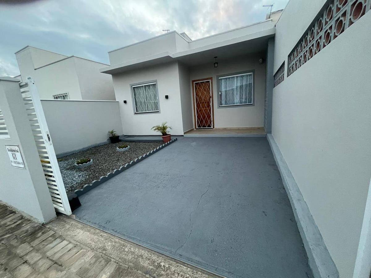 Casa a venda mobiliada, 2 quartos, localizada no bairro Quinta dos Açorianos em Barra Velha - SC - Casa em Quinta dos Açorianos, Barra Velha - à venda - Manacá Negócios Imobiliários